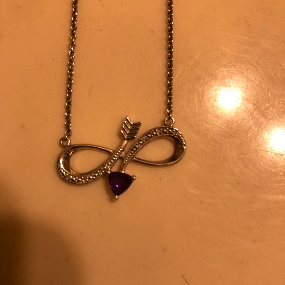 Infinity Necklace w/ Amethyst